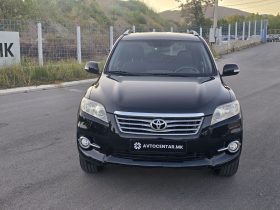 TOYOTA RAV-4