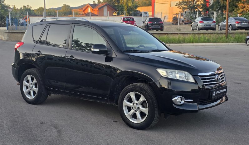 TOYOTA RAV-4 full