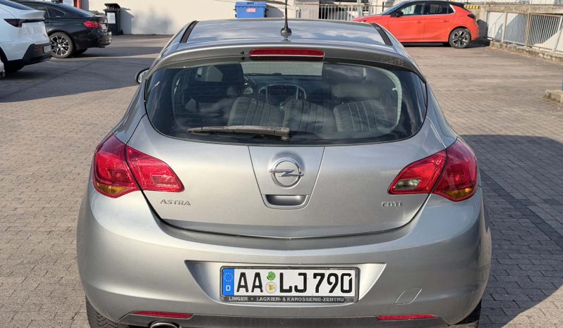 
								OPEL ASTRA full									