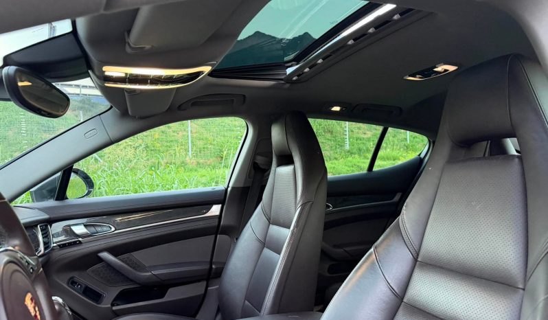 PORSCHE PANAMERA 4S full