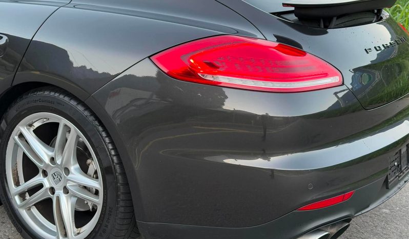 PORSCHE PANAMERA 4S full